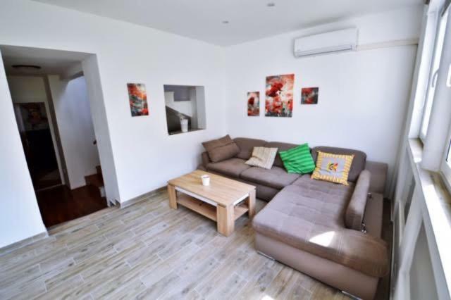 Apartman Martina Betina (Sibenik-Knin) Exterior foto