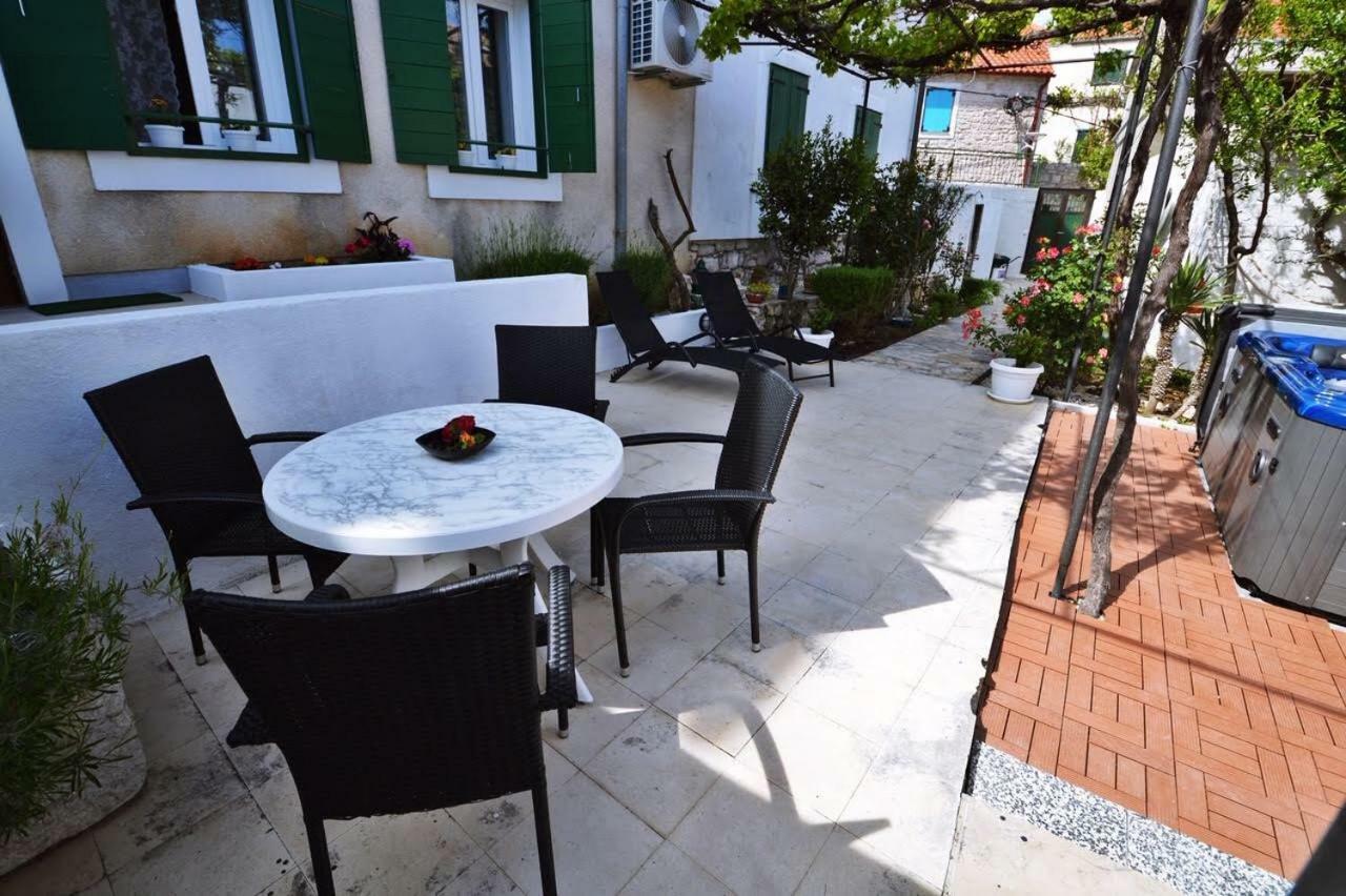 Apartman Martina Betina (Sibenik-Knin) Exterior foto